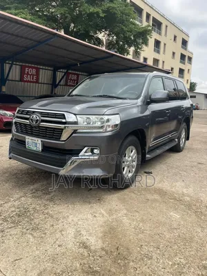 Toyota Land Cruiser 2015 Ivory