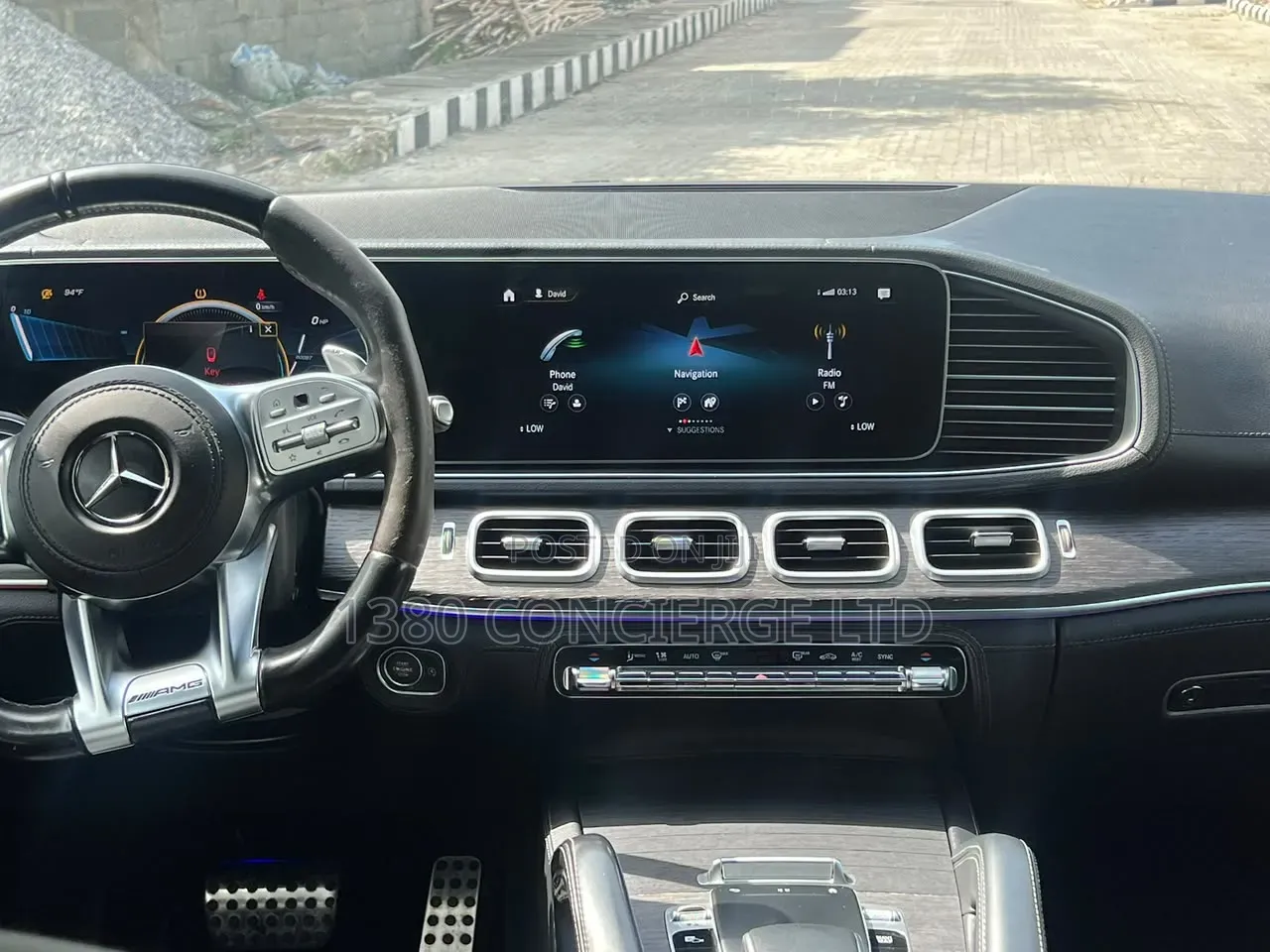 Mercedes-Benz GLE-Class 2021 Red