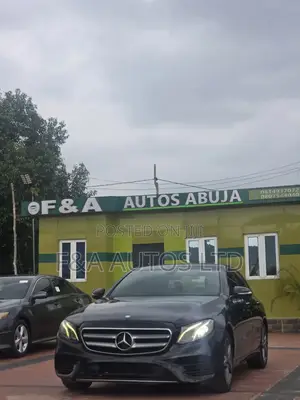Mercedes-Benz E300 2017 Black