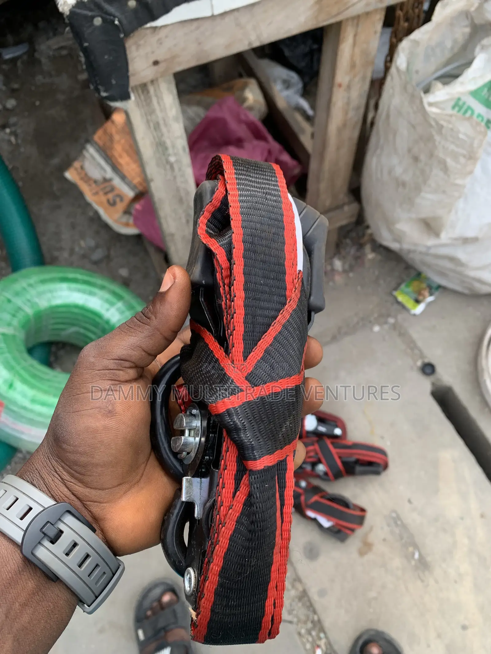 Heavy-Duty Ratchet Tie-Down Strap