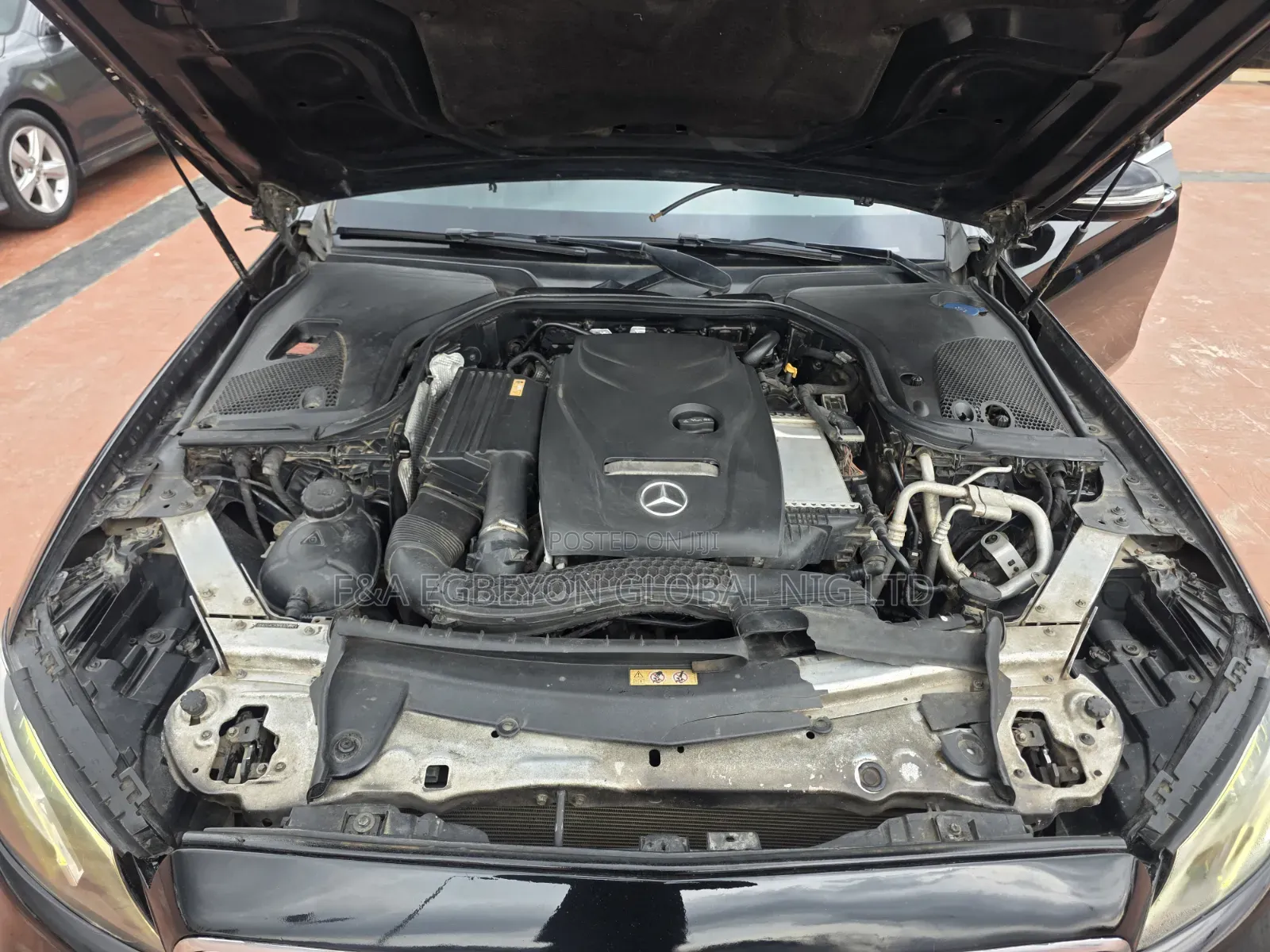 Mercedes-Benz E300 2017 Black