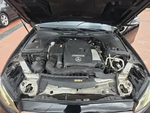 Mercedes-Benz E300 2017 Black