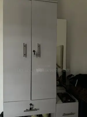 Quality Wardrobe With Mirror