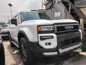Toyota Land Cruiser Prado 2024 White