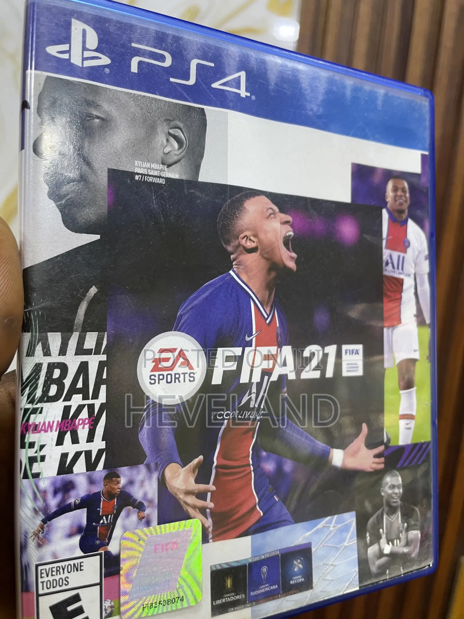 Super Clean FIFA 21