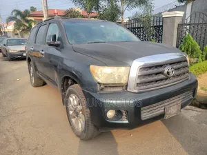 Toyota Sequoia 2008 Green