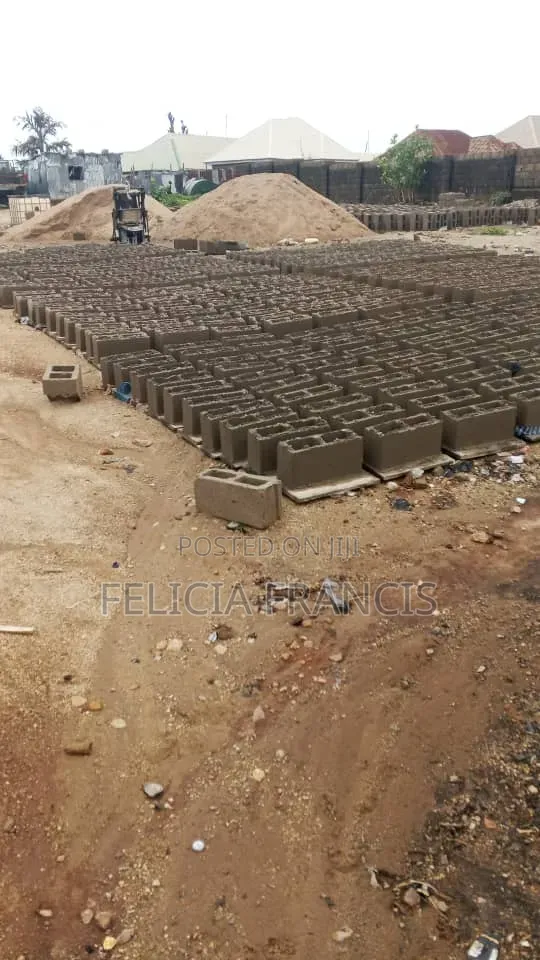 Block Distributor