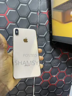 Apple iPhone XS Max 64 GB Gold