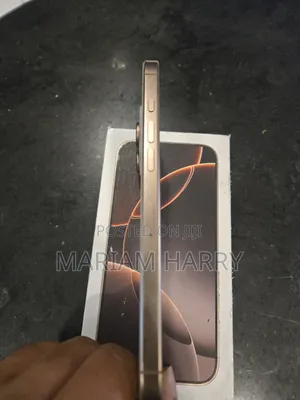 Apple iPhone 16 Pro Max 512 GB Gold