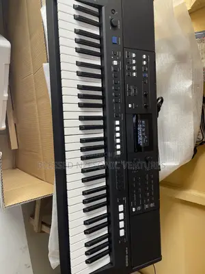Yamaha Keyboard