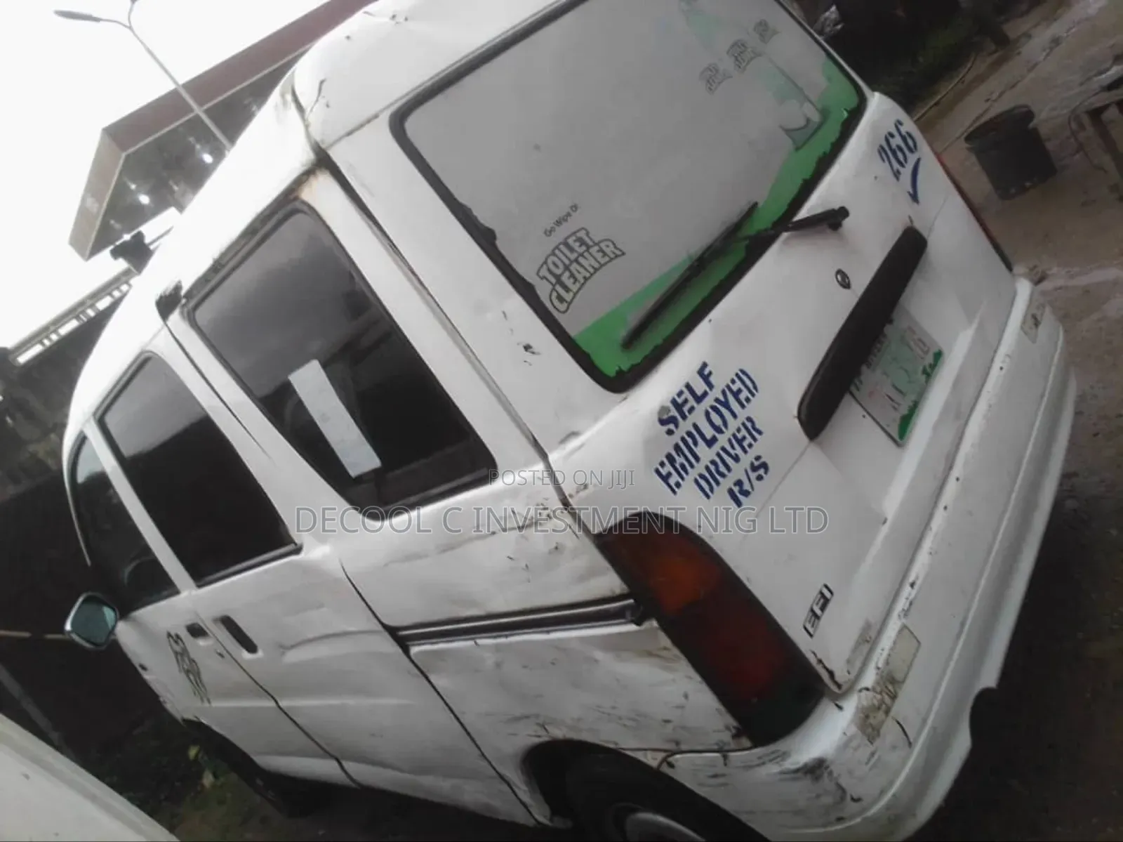 Daihatsu Hijet 2010 White