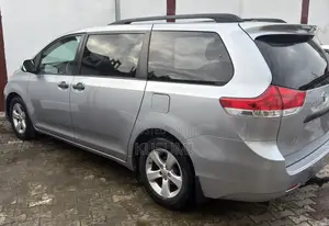 Toyota Sienna LE 7 Passenger 2012 Gray