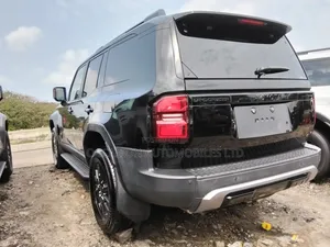 Toyota Land Cruiser Prado 2025 Black