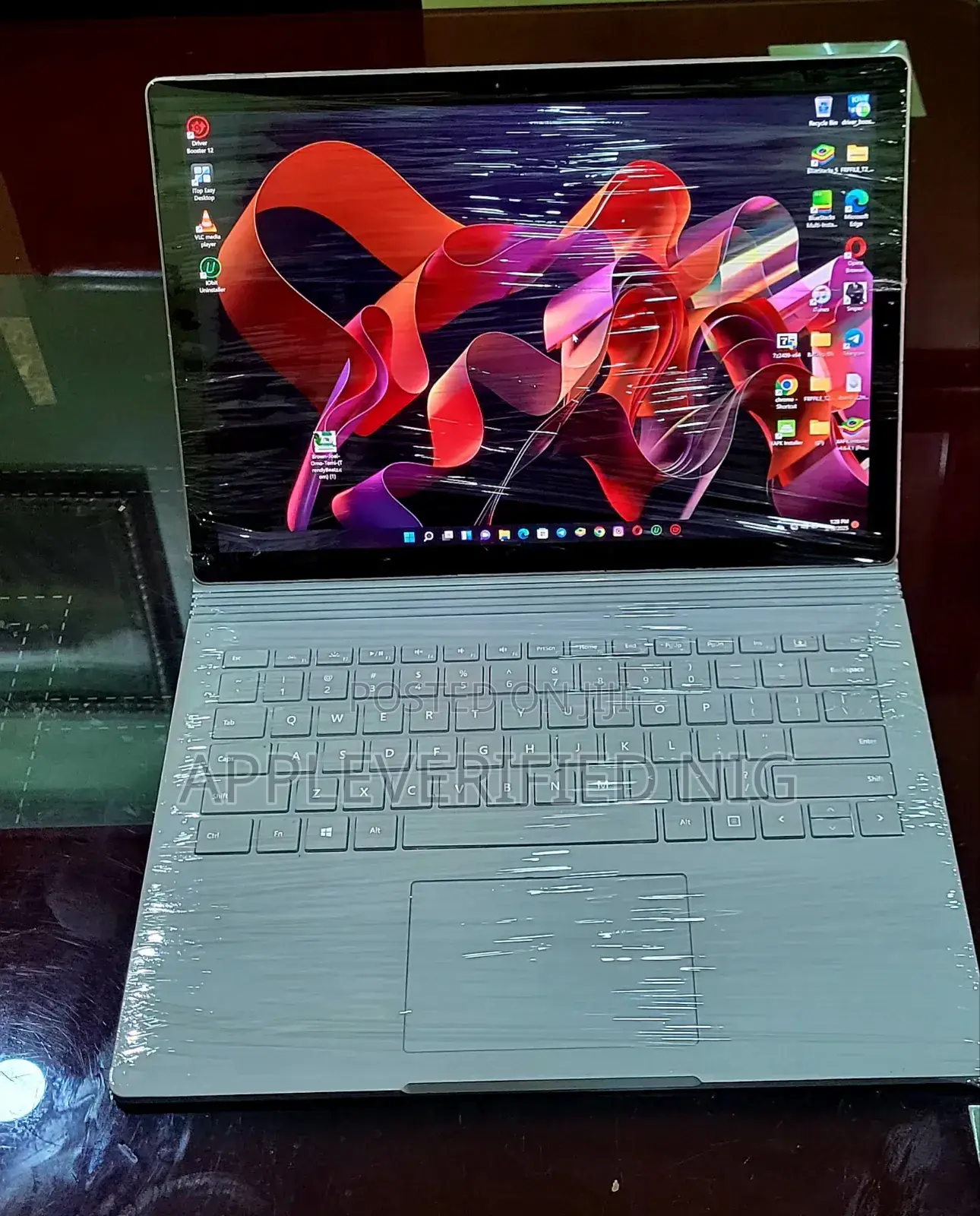 Laptop Microsoft Surface Book 2 8GB Intel Core i5 SSD 256GB