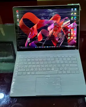 Laptop Microsoft Surface Book 2 8GB Intel Core i5 SSD 256GB