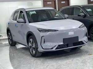 New Geely EX5 BEV 60 kWh FWD 2025 Gray