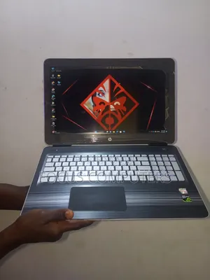 Laptop HP Omen 15-ce0xx 8GB Intel Core i7 SSHD+SSD 1T