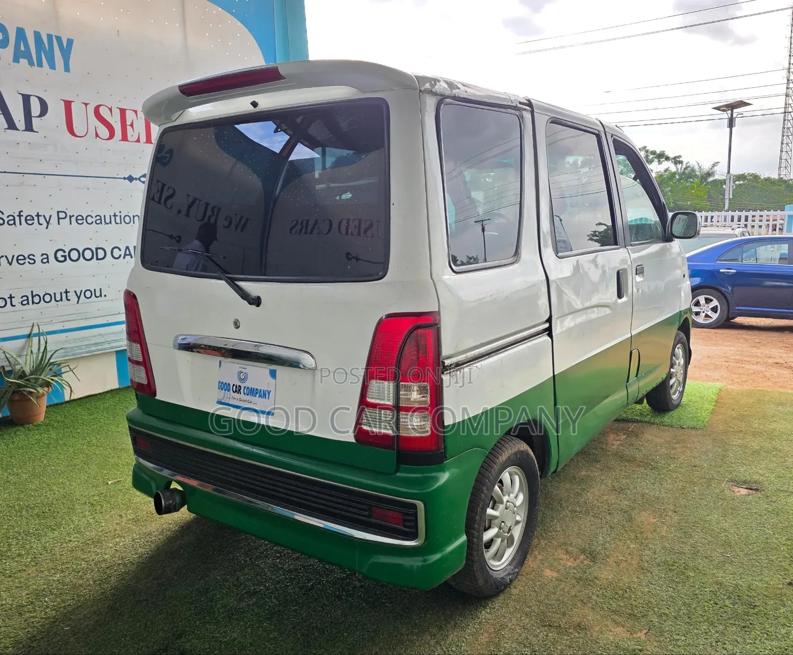 Suzuki Every 2007 White