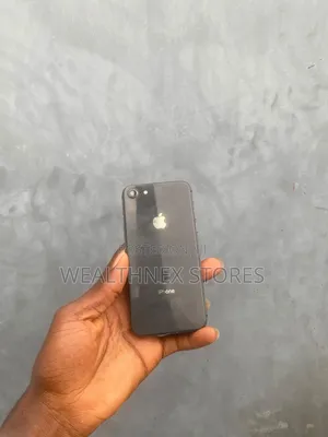Apple iPhone 8 64 GB Black