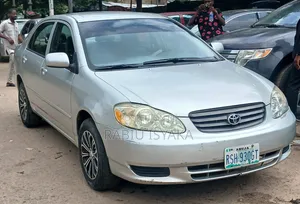 Toyota Corolla 2004 Silver