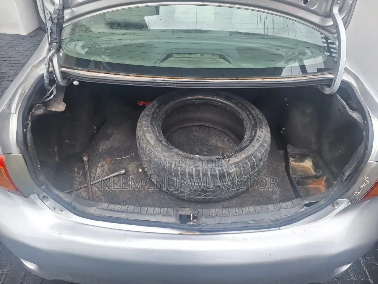Toyota Corolla 2010 Silver