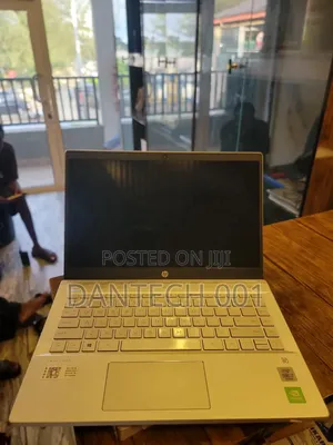 Laptop HP Pavilion 14 8GB Intel Core i7 SSD 256GB