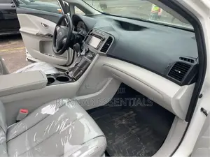 Toyota Venza V6 2010 White
