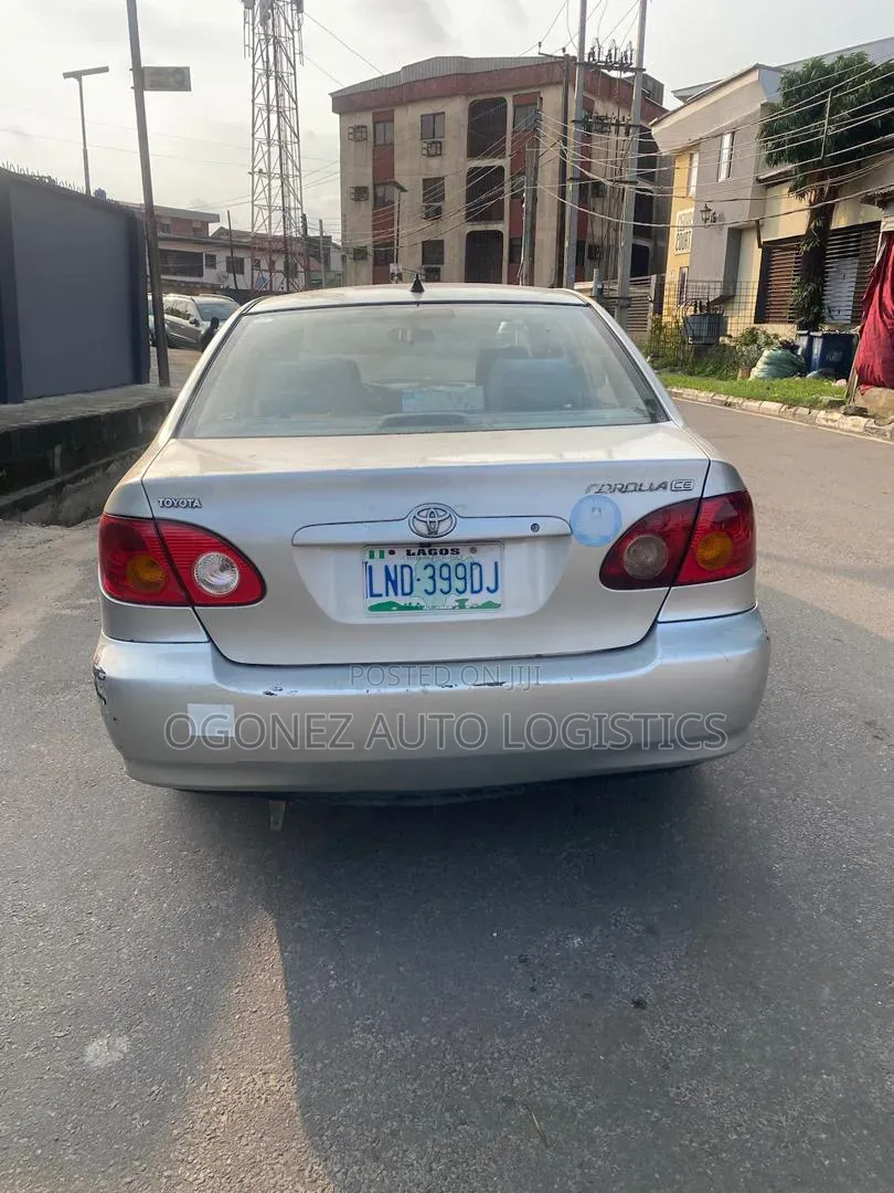 Toyota Corolla 2003 Silver