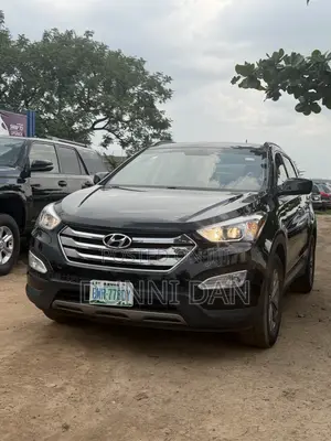 Hyundai Santa Fe 2016 Black