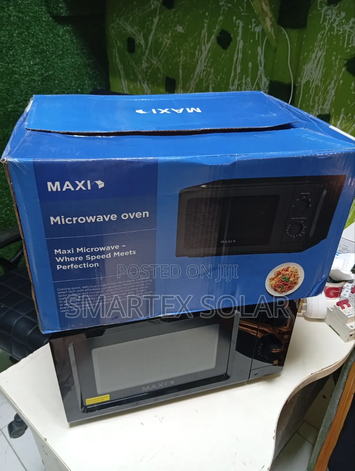 Maxi Microwave Oven