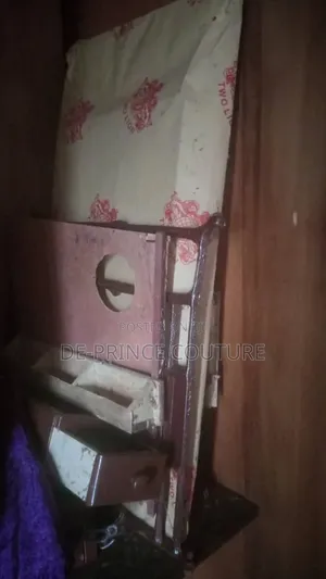 Buddy Fly Sewing Machine