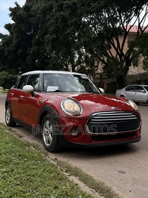 Mini Cooper 4dr Hatchback (1.5L 3cyl Turbo 6M) 2015 Red
