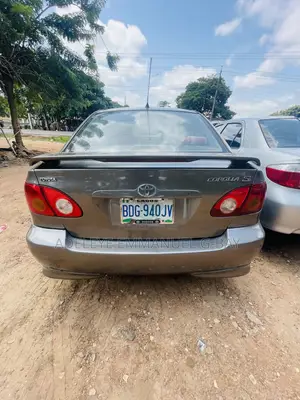 Toyota Corolla 2003 Gray