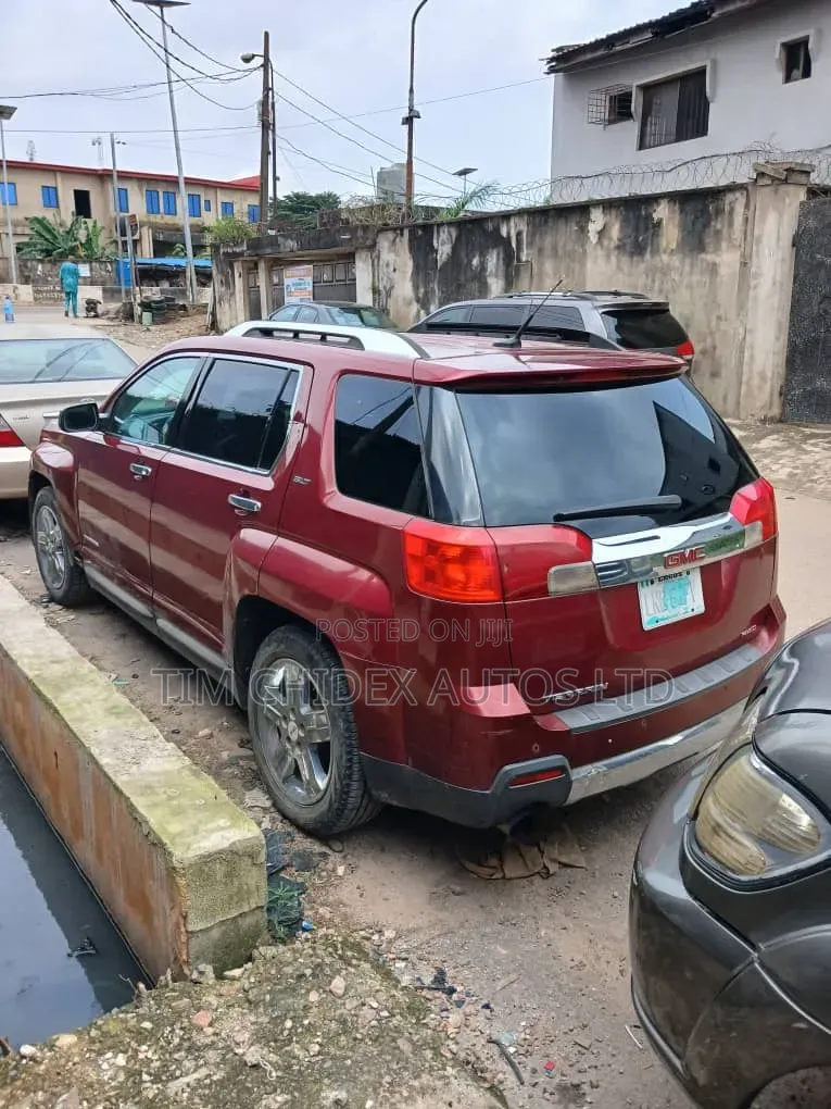 GMC Terrain 2012 Red