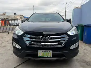 Hyundai Santa Fe 2013 Black