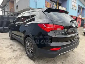 Hyundai Santa Fe 2013 Black