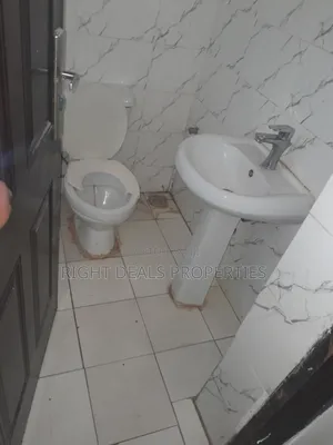 2bdrm Apartment in Dawaki for rent