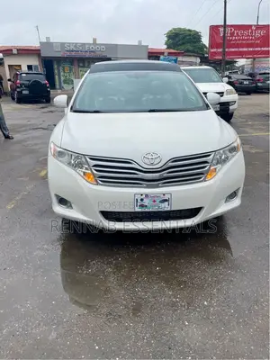 Toyota Venza 2010 White