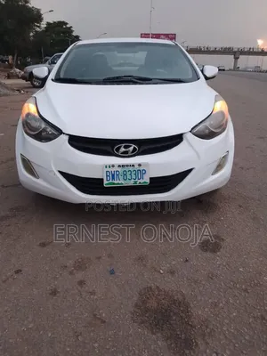 Hyundai Elantra 2013 White
