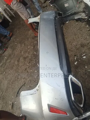 Complete Back Bumper Rx350 2018 With Silencer