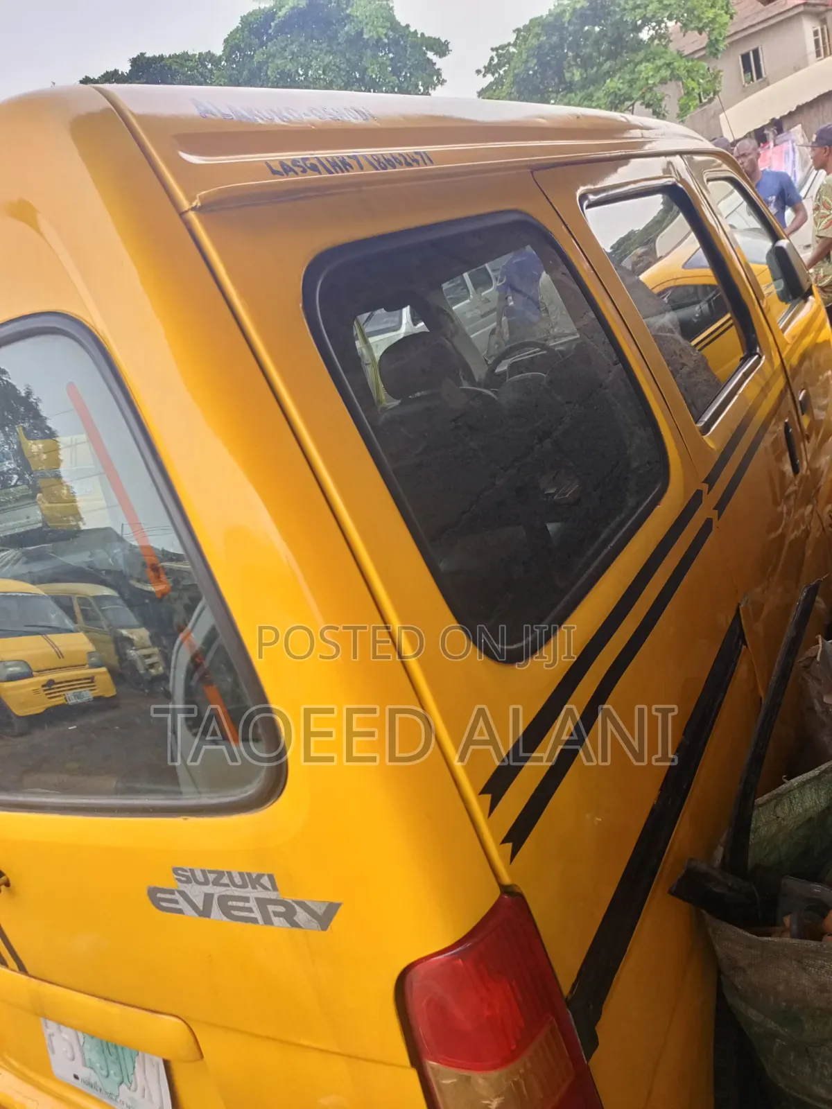Suzuki Every 2018 Yellow