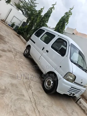 Suzuki Every 2005 White