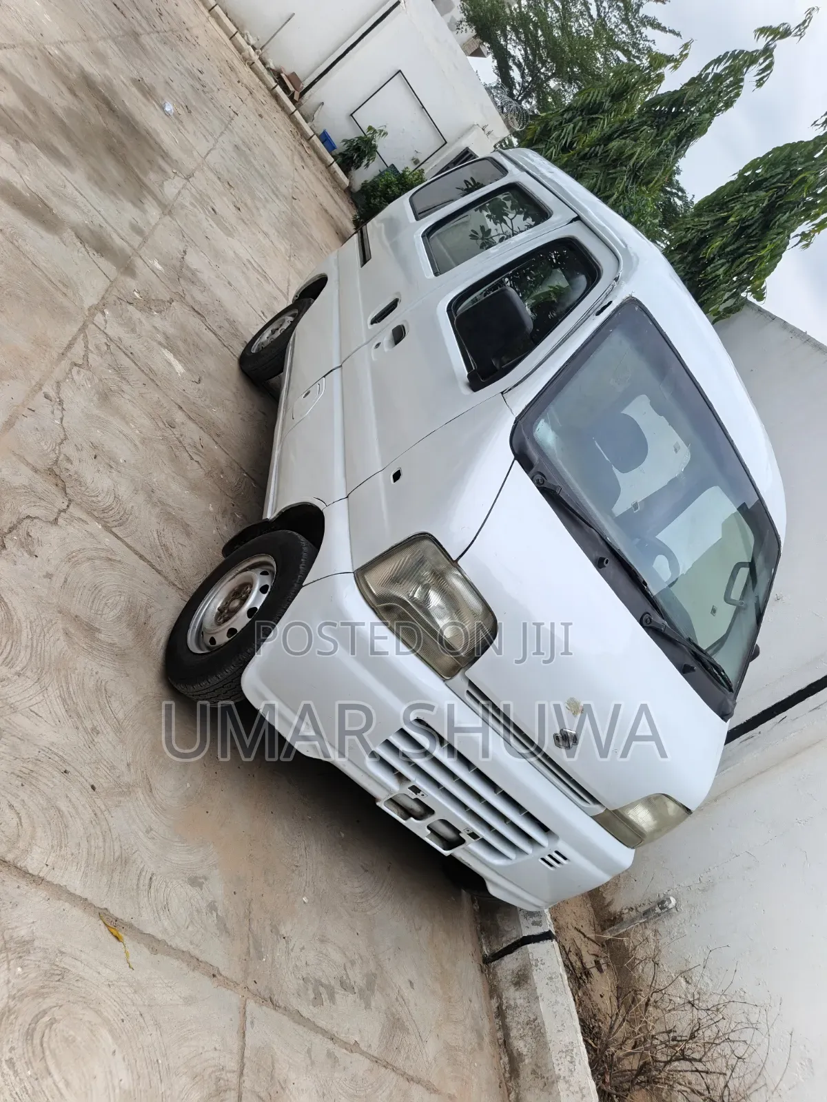 Suzuki Every 2005 White
