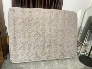 Mattress ( 4.5 Ft * 6 Ft * 8 Inch Thickness)
