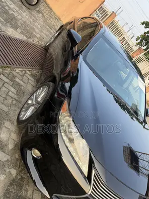 Lexus ES 2013 Black
