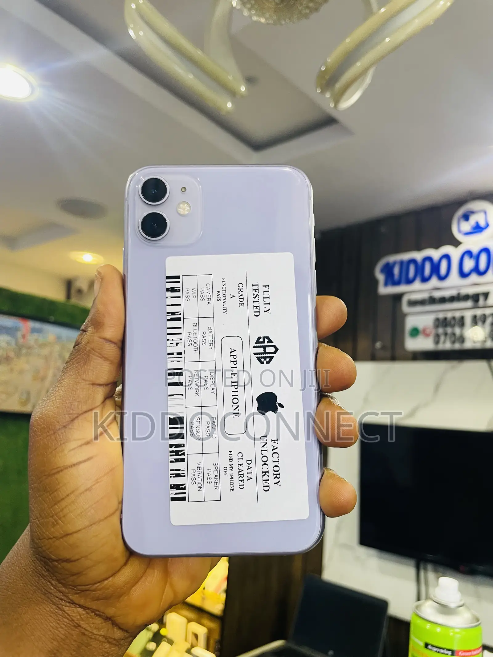 Apple iPhone 11 64 GB Purple