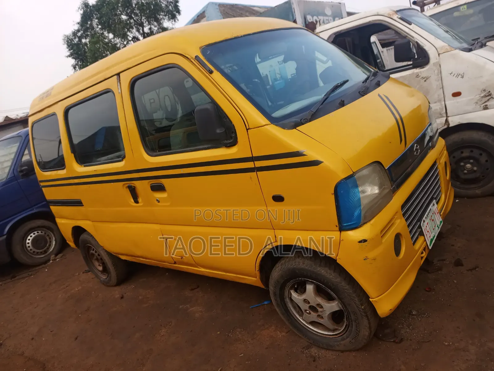 Suzuki Every 2015 Yellow