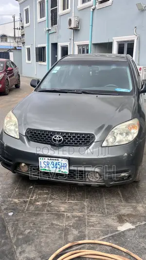 Toyota Matrix 2004 Gray