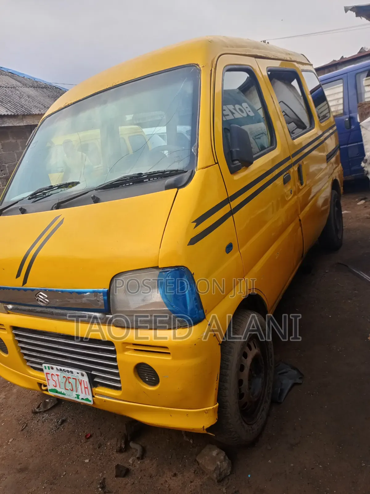 Suzuki Every 2015 Yellow