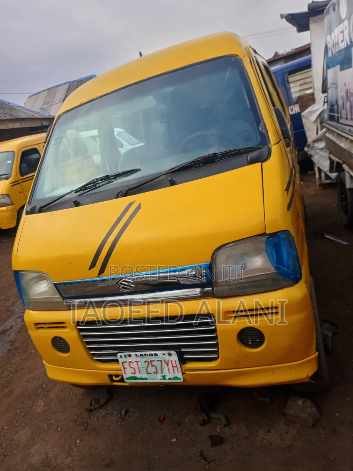 Suzuki Every 2015 Yellow